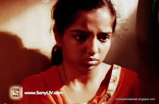 Crime Patrol | Khauf: Foul murder of five members in Komal’s family (Episode 516, 517 on 6, 7 Jun 2015)