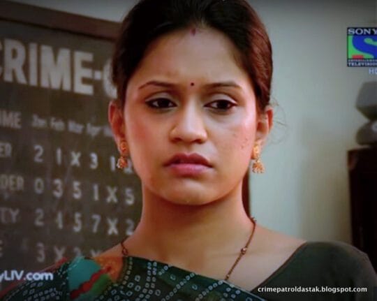 Crime Patrol | Jealous Lover: Puneet’s mother injured in a parcel bomb blast (Episode 570, 571 on 17th, 18th Oct, 2015)